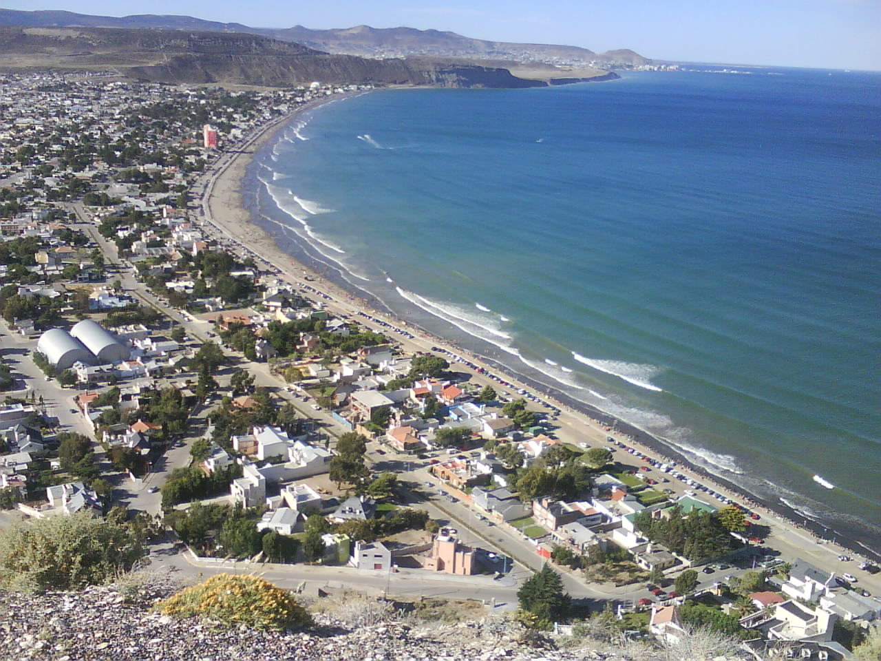 The bay at Rada Tilly, just south of Comodoro Rivadavia, where the Boers of Patagonia came ashore in 1902
